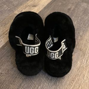 Women’s ugg slippers